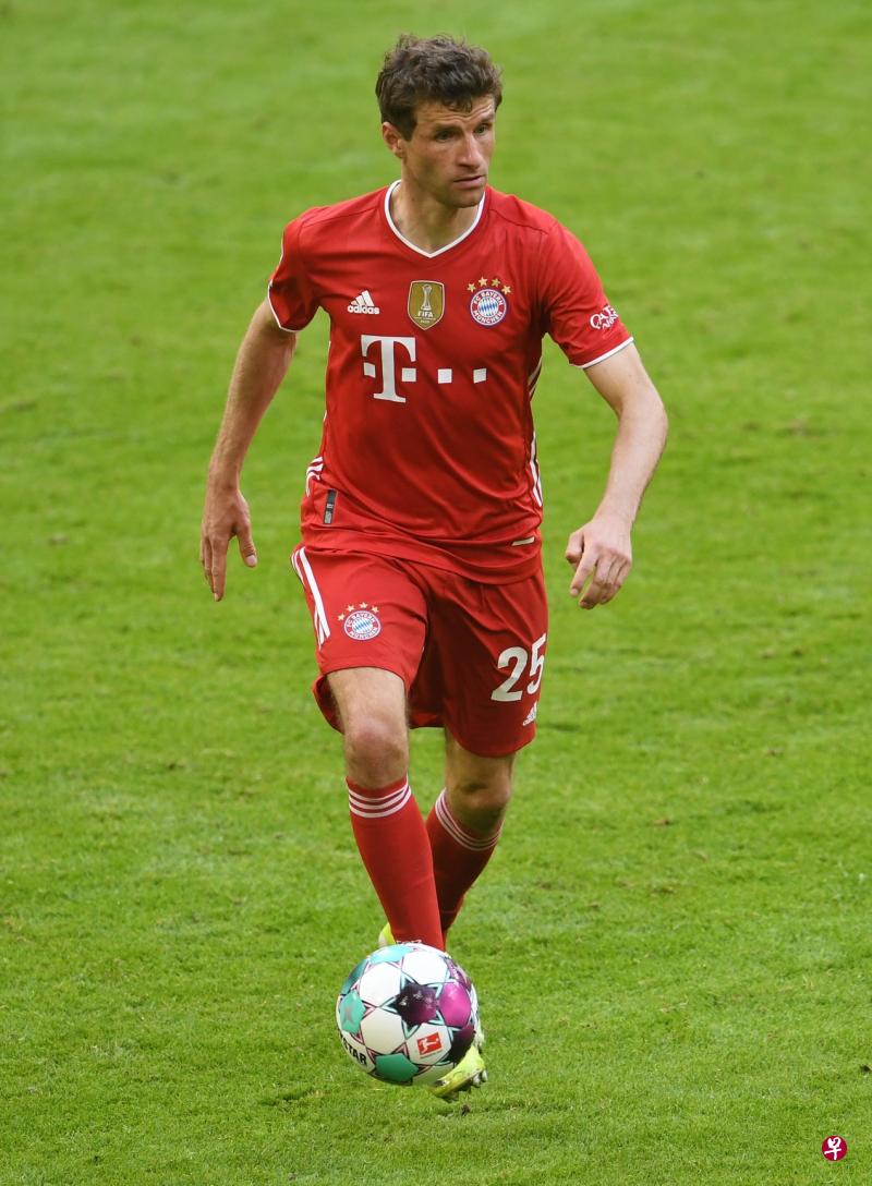 欧冠赛 拜仁锋线损兵折将 客战psg恐难翻盘