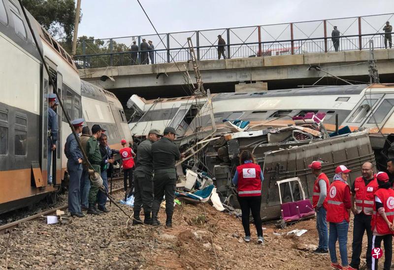 電視臺2m報道,首都拉巴特(rabat)附近週二(16日)發生的火車脫軌事故