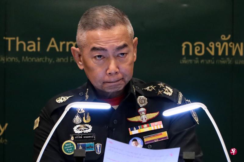 泰国陆军司令为一军人滥杀平民致歉