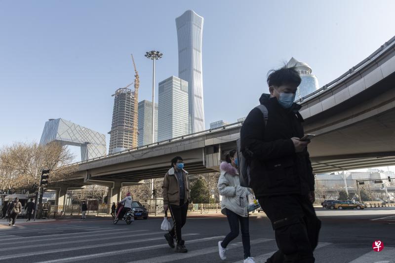 冠病疫情爆发进入第三个月后,中国境内疫情已得到控制,各大城市也逐渐