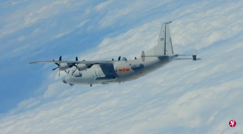 大陆军机再现台空域 台空军首度拍下运8技术侦察机照片